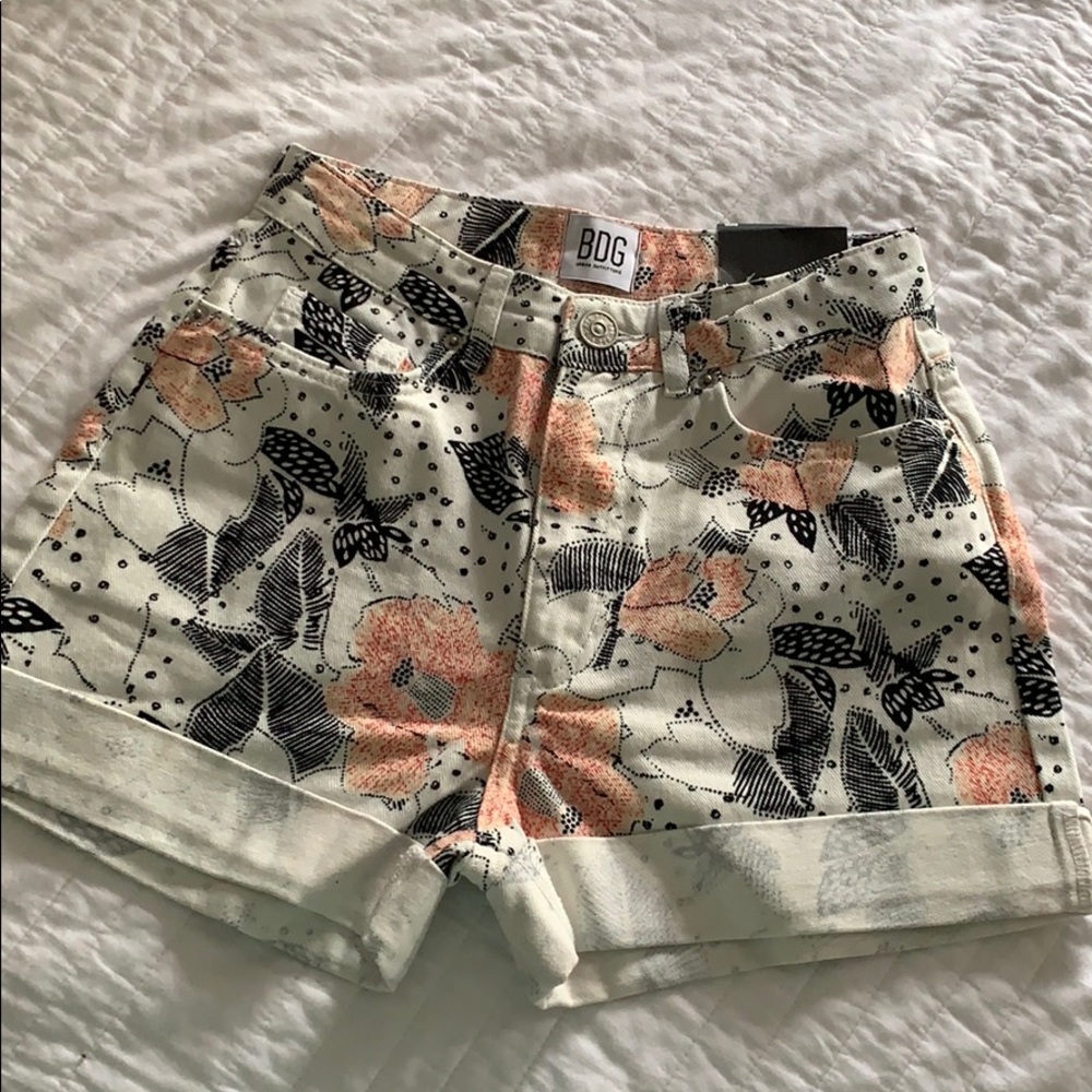 Floral print high waist shorts